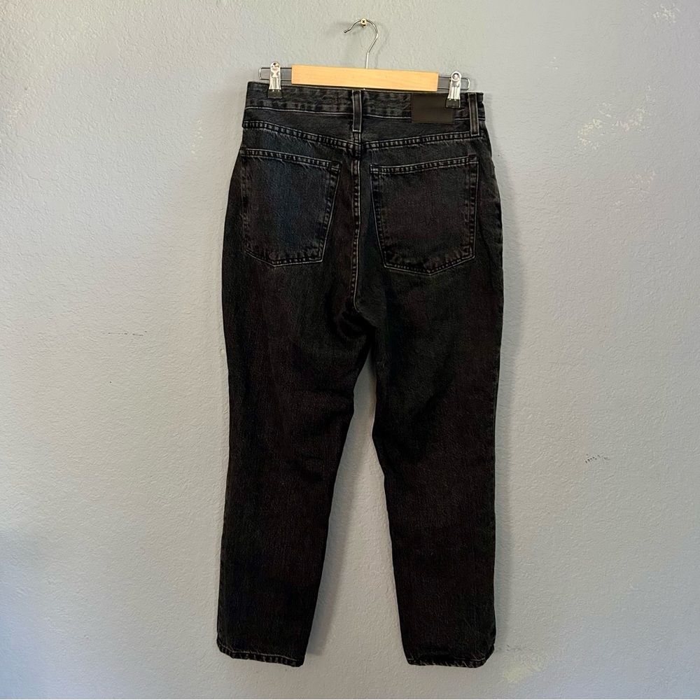 Everlane Curvy 90’s cheeky straight jeans - Picture 7 of 10